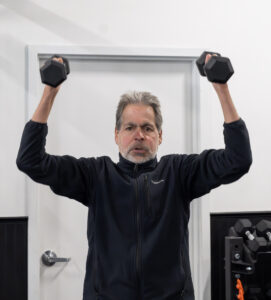 011026 Block Fitness Cat Foot p24